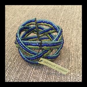 BLUE AND GREEN BEADED NWT BRACELET